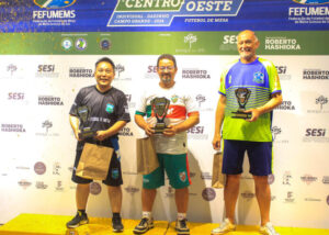 Atleta do RJ é campeão do 2º Torneio Centro-Oeste de futebol de mesa