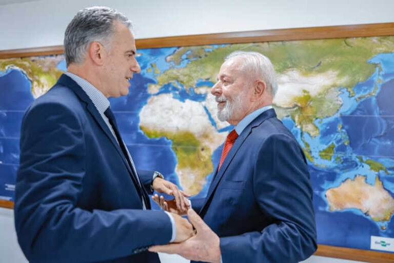 Lula se encontra com presidente do Uruguai para discutir acordo Mercosul-EU