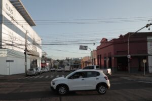 Projeto do corredor de ônibus da Avenida Calógeras avança com participação ativa dos comerciantes