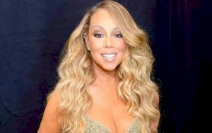 A diva também é humana: Mariah Carey falha em alcançar nota durante show