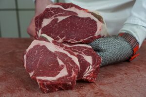 Carne bovina: exportações desaceleram em novembro, mas receita sobe 25%