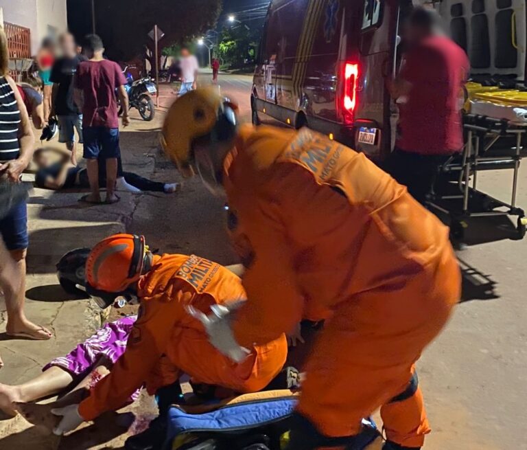 Casal fica ferido em acidente de trânsito em Coxim; Condutor de carro foge do local