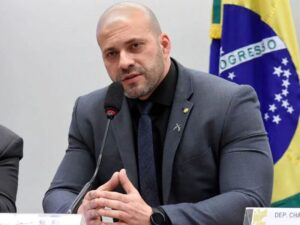 Daniel Silveira desrespeita condicional e acaba preso de novo por ordem do STF