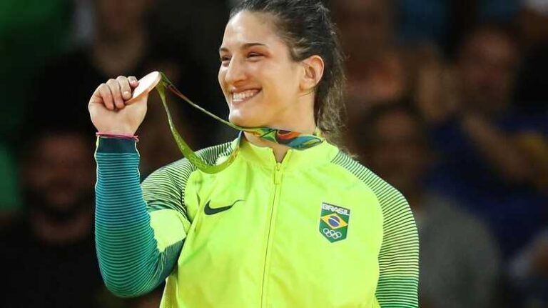 Medalhista olímpica, Mayra Aguiar anuncia aposentadoria