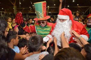 “Natal nos Bairros” chega ao Parque Jacques da Luz nesta segunda-feira (16)