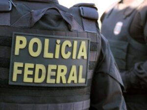 Policial federal é preso em operação contra fraude e desvio de dinheiro