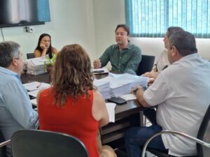 Reunião debate alternativas para diminuir alto índice de atestados em Bonito