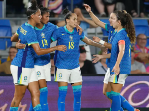 Seleção feminina vence Austrália de novo em último compromisso do ano