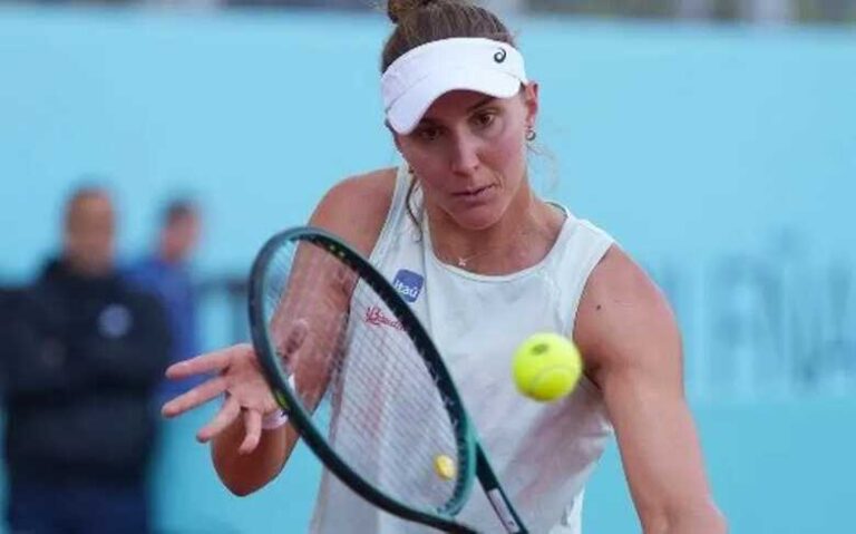 Bia Hadad perde para Veronika Kudermetova