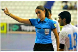 Curso de Arbitragem e atualização de Futsal Escolar terá árbitra internacional