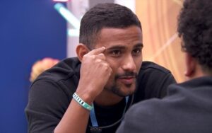 Ex-BBB Lucas Pizane diz que saiu do reality endividado: "Não tinha estrutura"