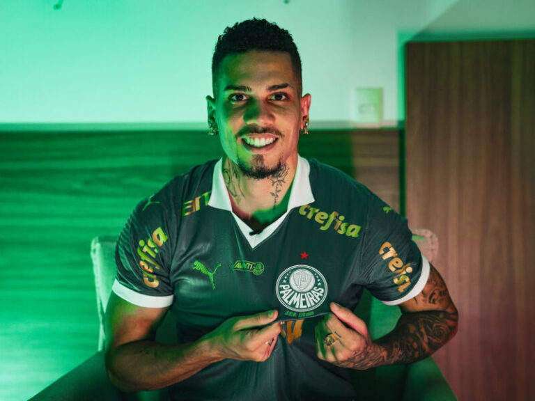 Palmeiras anuncia a contratação do atacante Paulinho até 2029