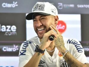 'Neymar mania': Santos tem crescimento nas redes sociais após chegada do craque