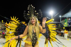 Carnaval começa oficialmente sexta-feira em Campo Grande, com blocos e desfile das Escolas de Samba