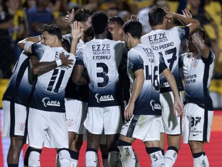 Corinthians assume liderança do Paulistão após partida sofrida com o Novorizontino