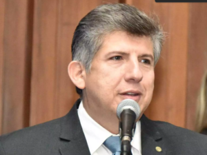 Deputado Lidio Lopes propõe criação de programa de saúde bucal nas escolas de MS