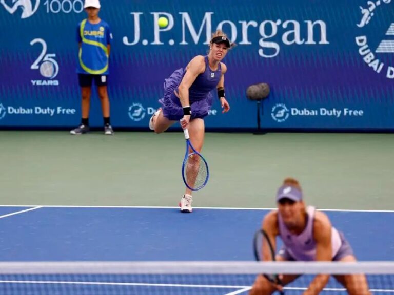 Duplas de Bia Haddad e de Luisa Stefani caem no WTA de Dubai