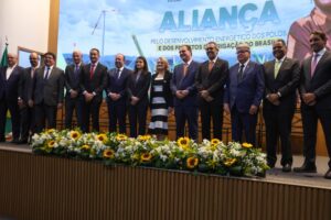 Governo firma acordo para integrar agricultura irrigada e segurança energética