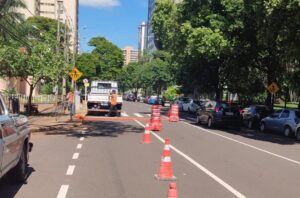 Motoristas devem ficar atentos às interdições parciais para instalação de travessias elevadas no entorno da Praça Belmar Fidalgo