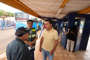 Prefeitura inova com totem para recarga de cartão do transporte coletivo