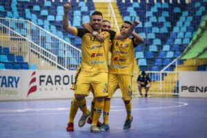 Com 20 times, Brasileiro de Futsal tem arbitral no sábado em SP