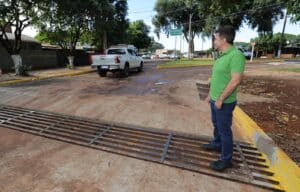 Prefeitura entrega 1ª etapa de obra que acabará com alagamentos