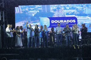 Abertura oficial da 1ª Festa da Páscoa reuniu Executivo e Legislativo de Dourados