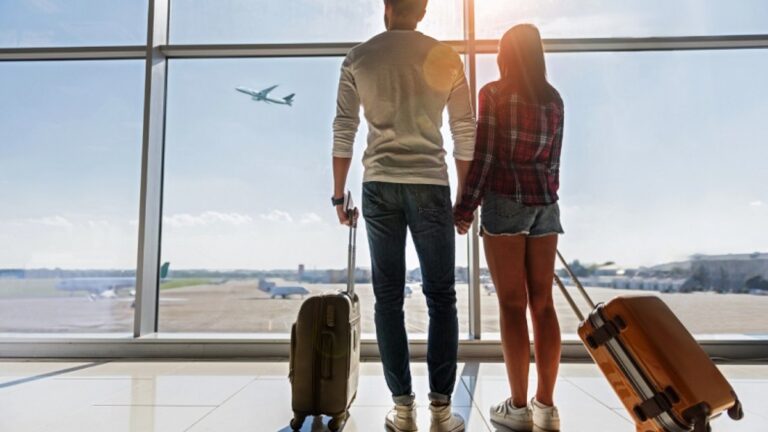 Atraso, cancelamento, overbooking: direitos de passageiros aéreos