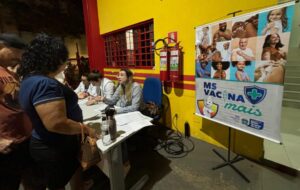 Drive-thru da SES ultrapassa 7 mil doses aplicadas e segue com plantão até quinta-feira
