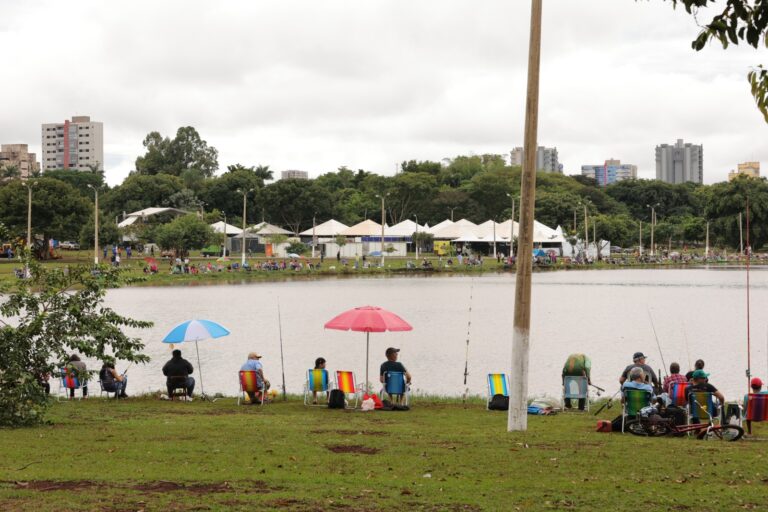 Festa da Páscoa de Dourados recebe grande público no primeiro dia de pesca