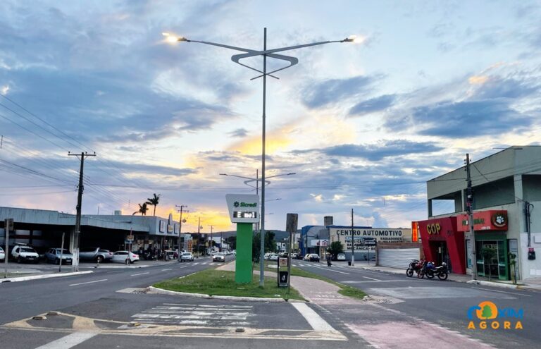 ☁️ Terça promete tempo abafado e pancadas de chuva em Coxim
