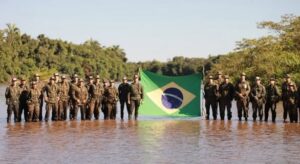47º Batalhão de Infantaria realiza Estágio de Adaptação ao Pantanal com militares do Comando Militar do Oeste