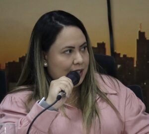 Ana Portela questiona projeto dos corredores de ônibus e ex-diretor da Agetran diz desconhecer acidentes nos locais
