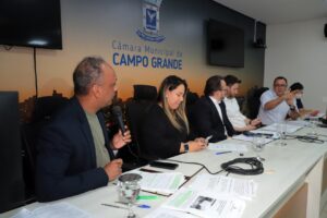Após mais de 60 dias de CPI proposta por vereador Junior Coringa, Agereg determina substituição de 98 ônibus antigos