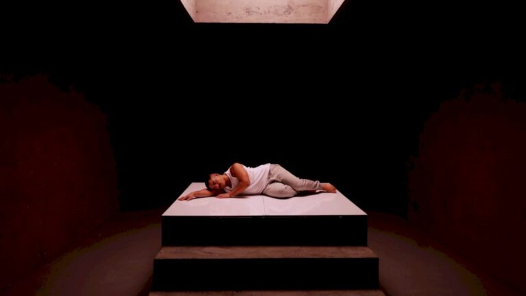 Bruno Gadiol e a experiência sensorial no clipe 'Na Minha Mente'