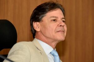 CCJR aprova PL que define data e turno para entrega de produtos e serviços