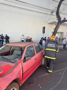 Com simulação de acidente, Agetran sensibiliza população sobre regras de trânsito