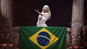 Confira os melhores momentos de Gaga no show do Rio de Janeiro