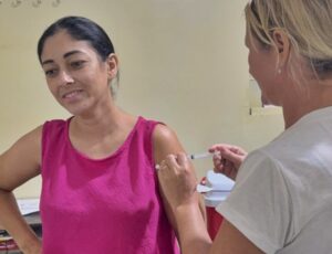 Coxim amplia vacinação contra a gripe para toda a população