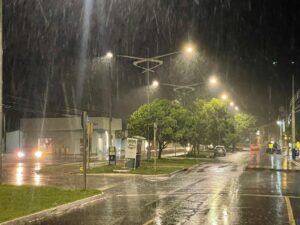 Coxim registra volume de chuva três vezes acima da média em abril