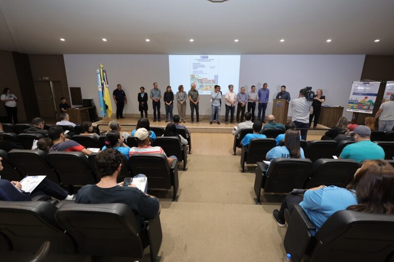 Dourados debate políticas públicas para desenvolvimento urbano sustentável