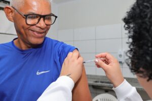 Dourados fará ‘Dia D’ para vacinar contra influenza e foco são idosos e crianças