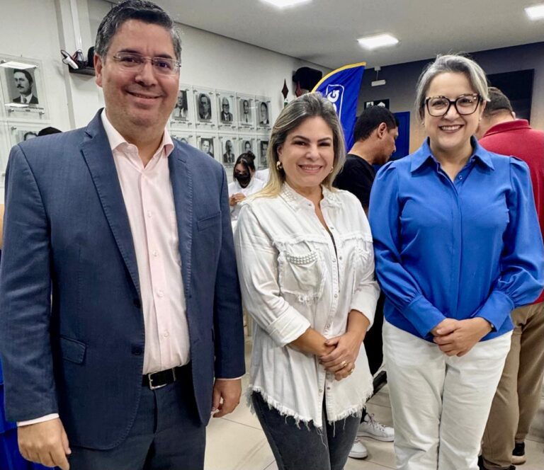 Dr. Victor Rocha defende a vacina contra a gripe para salvar vidas