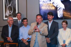 Em marcha municipalista, presidente da ALEMS defende PEC da Sustentabilidade Fiscal