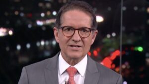Ex-apresentador da Globo desiste de viagem aos EUA por medo