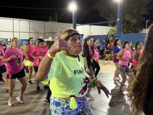 Festa neon e exercício físico movimentam a região do Prosa com o Circuito Movimenta CG