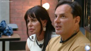 Gretchen abre o jogo sobre desistência do Power Couple