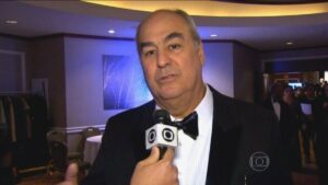 Herdeiro da Globo abre a carteira e compra iate de R$ 1 bilhão