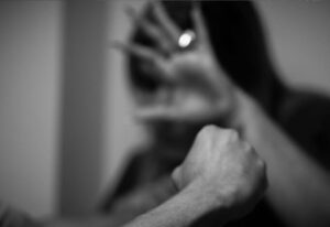 Mulher precisa ser hospitalizada após ser agredida pelo companheiro em Sonora