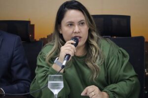 “Pelo menos duas pessoas serão indiciadas”, afirma Ana Portela sobre a CPI do Transporte Público